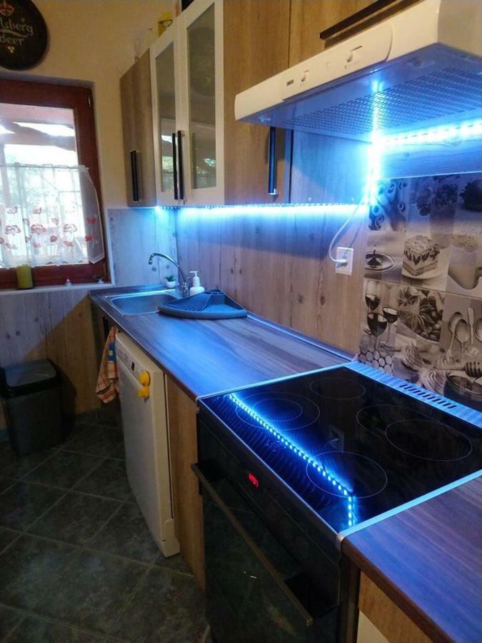 Apartmán Liliana Vendeghaz Balatonfůzfő Exteriér fotografie